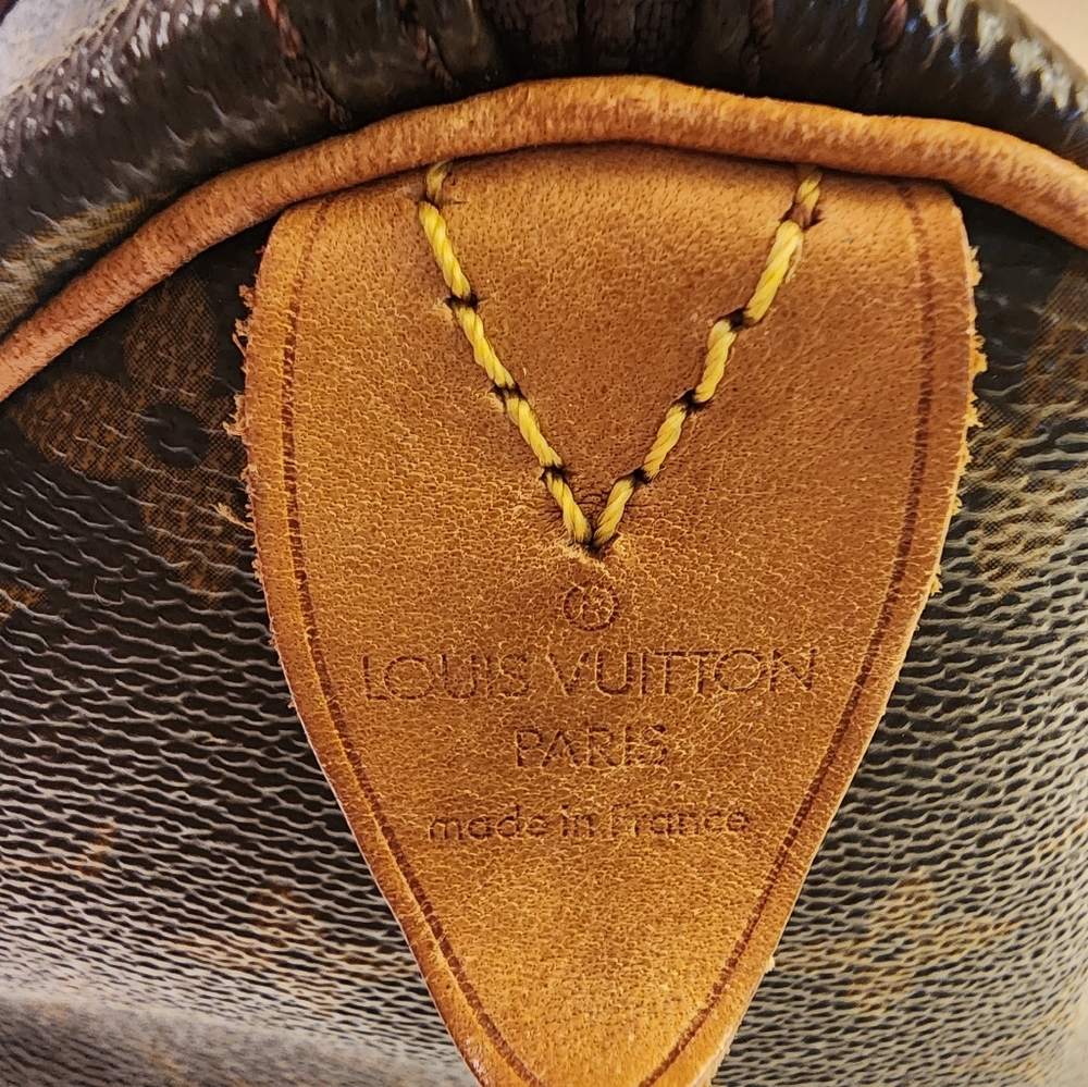 IT'S SOLD!!! Authentic Louis Vuitton Speedy 30 Monogram - Picture 4 of 9